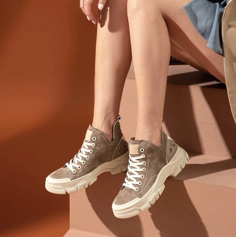 Stefany Damsneaker - Khaki