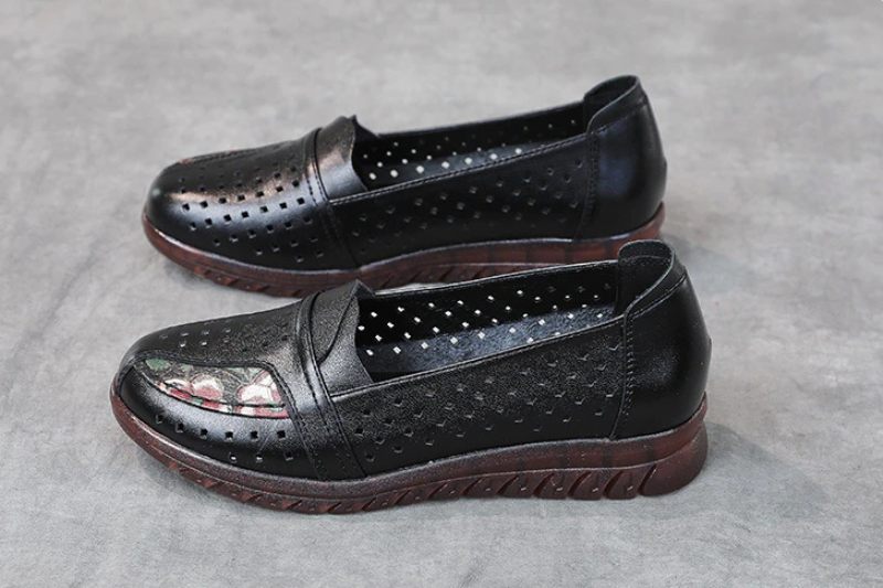 Stella Slip-on Skor I Äkta Läder För Kvinnor - Svart