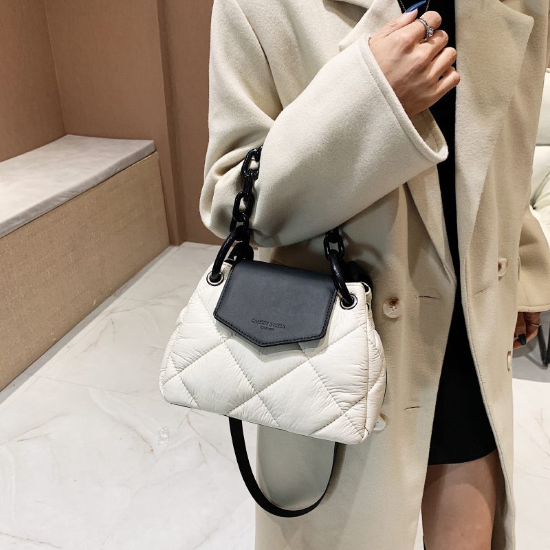 Tamoha Designväska I Kviltat Läder För Kvinnor - Beige
