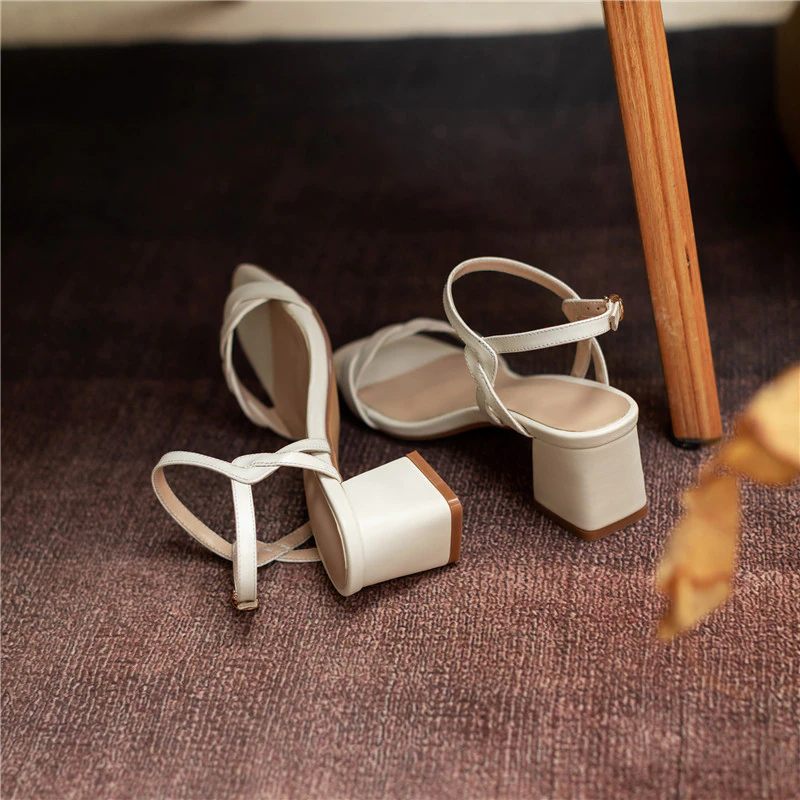 Tina Damsandal - Beige