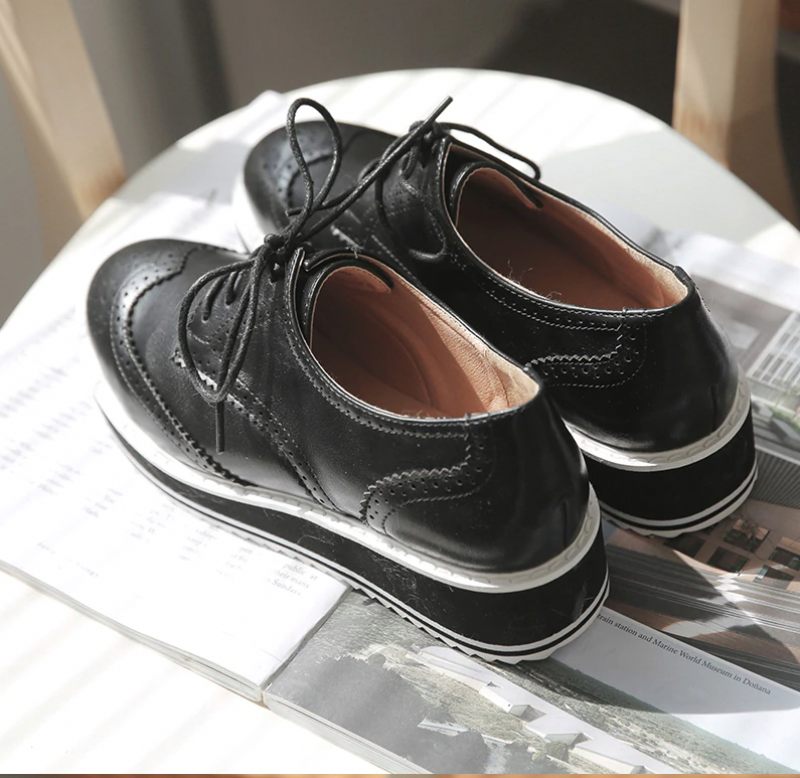 Tonina Oxford - Vit