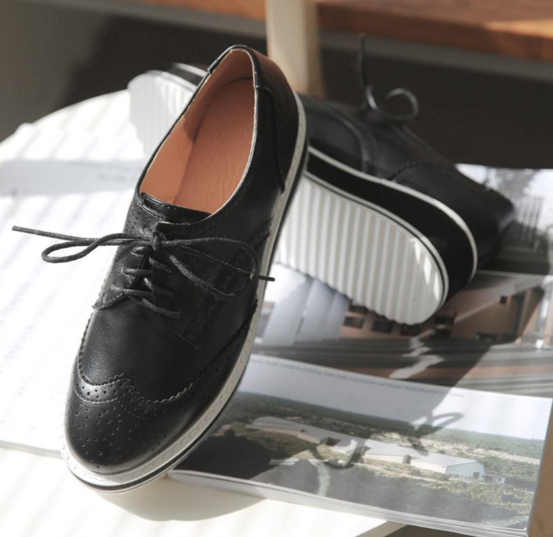 Tonina Oxford - Vit