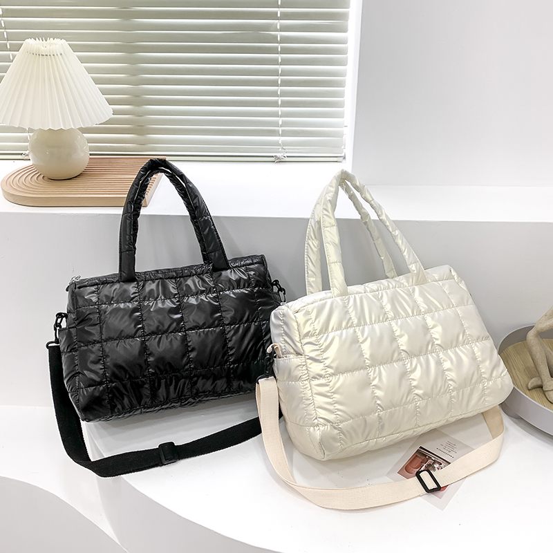 Torys Crossbody-handväska I Nylon För Kvinnor - Svart