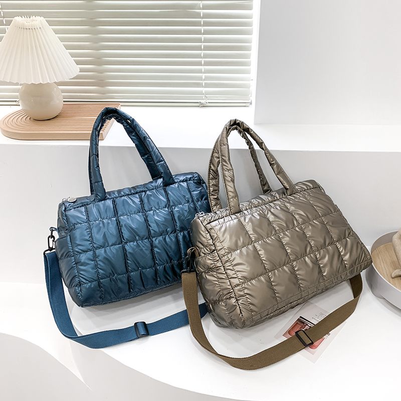 Torys Crossbody-handväska I Nylon För Kvinnor - Svart