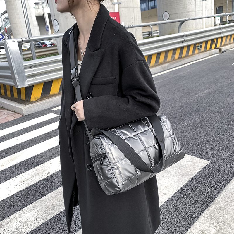 Torys Crossbody-handväska I Nylon För Kvinnor - Svart