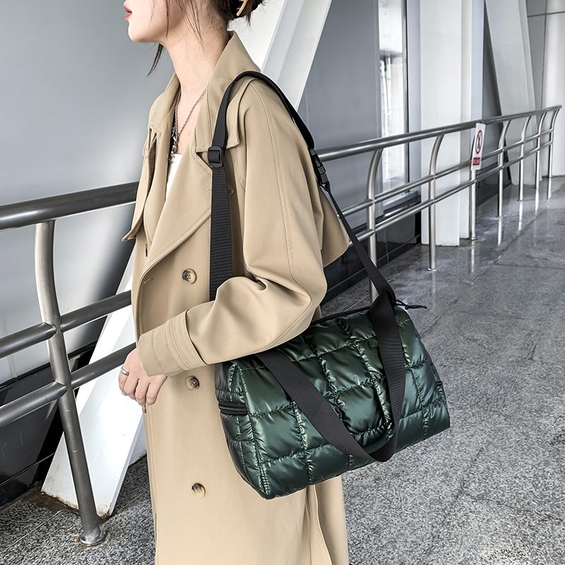 Torys Crossbody-handväska I Nylon För Kvinnor - Svart
