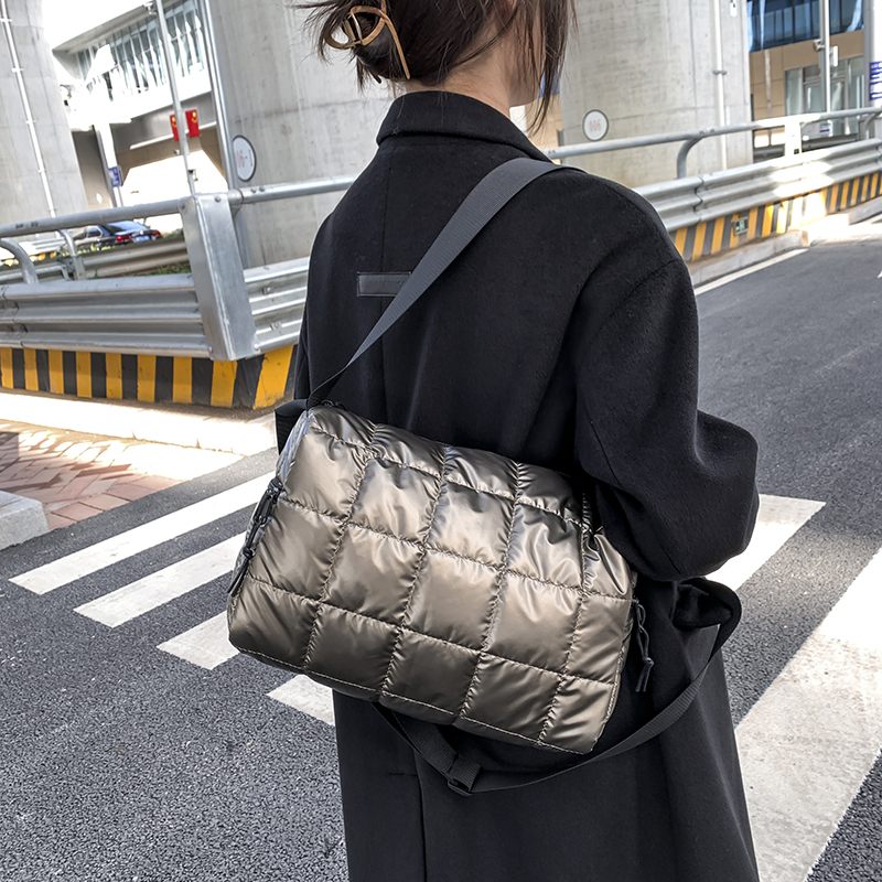 Torys Crossbody-handväska I Nylon För Kvinnor - Svart