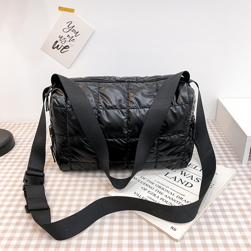 Torys Crossbody-handväska I Nylon För Kvinnor - Svart
