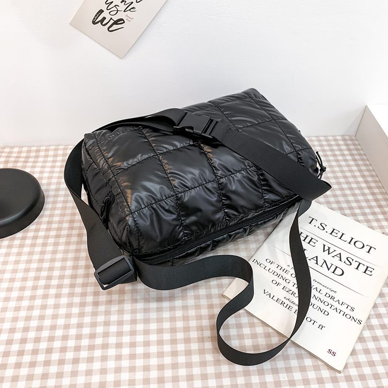 Torys Crossbody-handväska I Nylon För Kvinnor - Svart