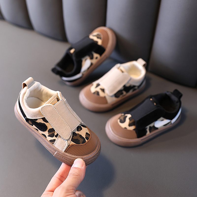 Triana Unisex Slip On Sneaker För Barn - Beige