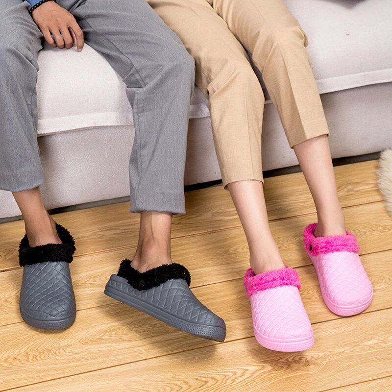 Triany Unisex Tofflor - Svart