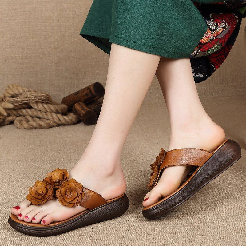 Trina Platt Kil Sandal För Kvinnor - Brun