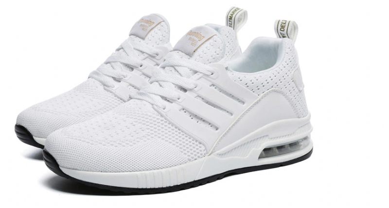 Trivial Unisex-sneaker Som Andas - Svart