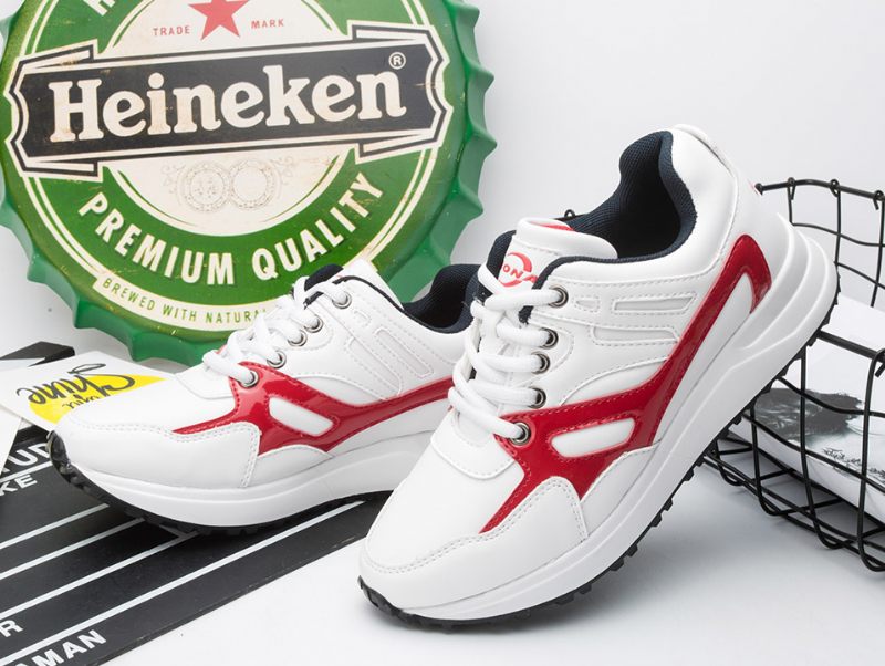 Trixy Sneakerskor För Kvinnor - Röd