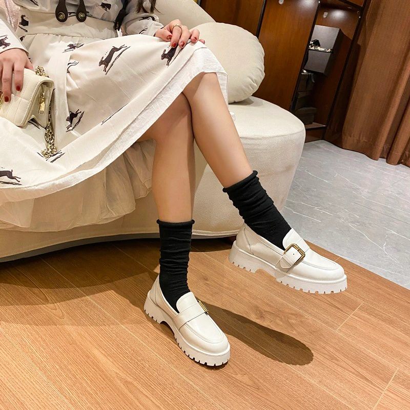 Tula Slip-on Loafer Skor För Kvinnor - Vit