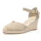 Beige 4 tum