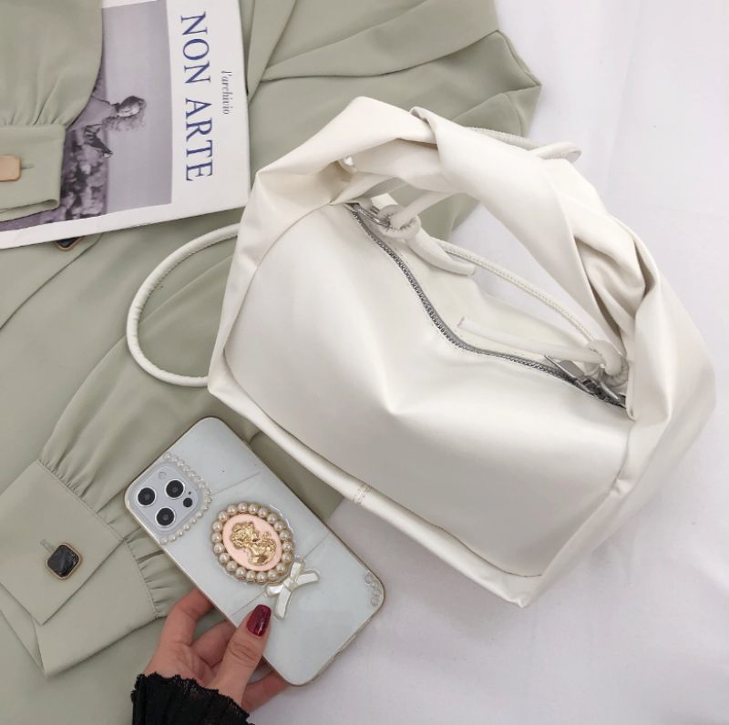 Valdes Small Crossbody-handväska I Läder För Kvinnor - Lila