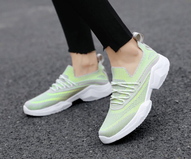 Vania Slip-on-skor För Kvinnor - Grå