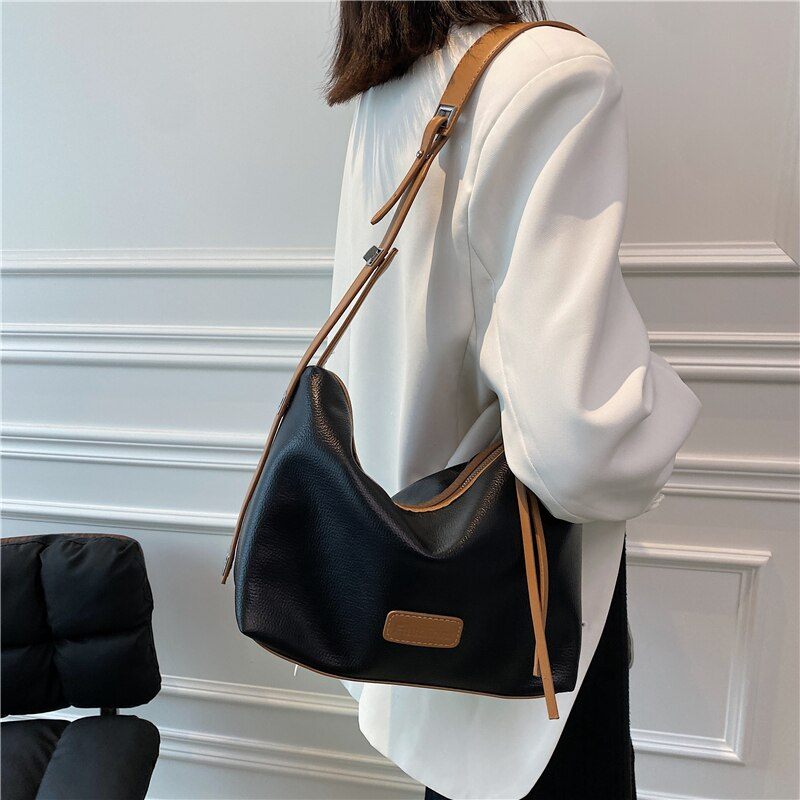 Vennus Crossbody-handväska I Läderdesign För Kvinnor - Svart