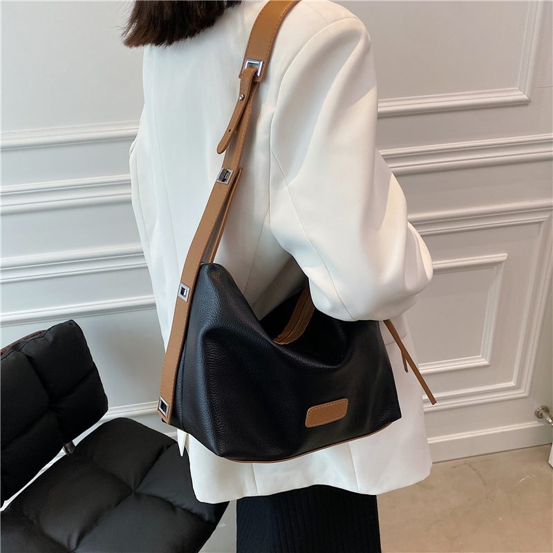 Vennus Crossbody-handväska I Läderdesign För Kvinnor - Svart