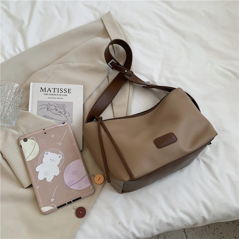 Vennus Crossbody-handväska I Läderdesign För Kvinnor - Svart