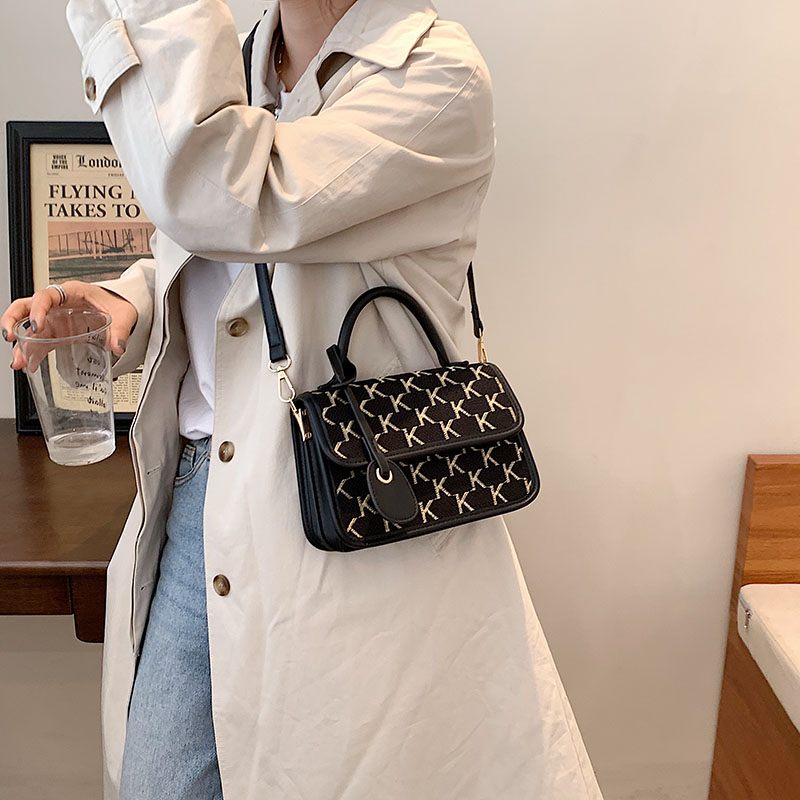 Vernon Crossbody-handväska Med Kort Handtag För Kvinnor - Vit med Khaki