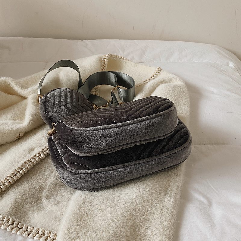 Vicenzo Small Velvet Crossbody Handväska För Kvinnor - Grön