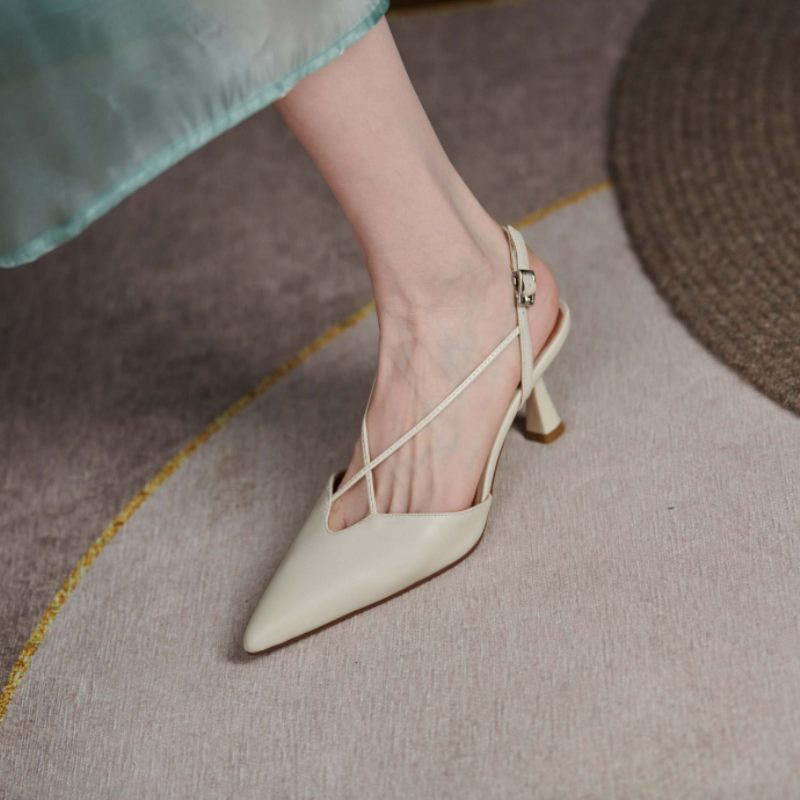 Vika Lädersandal Med Spetsad Tå För Kvinnor - Beige
