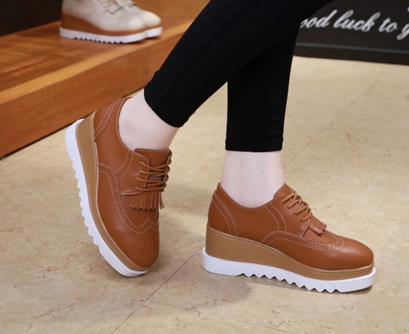 Wayne Wedges-skor För Kvinnor - Beige