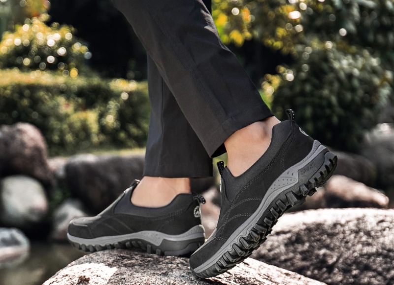 Yeray Slip-ons Skor För Män - Grå