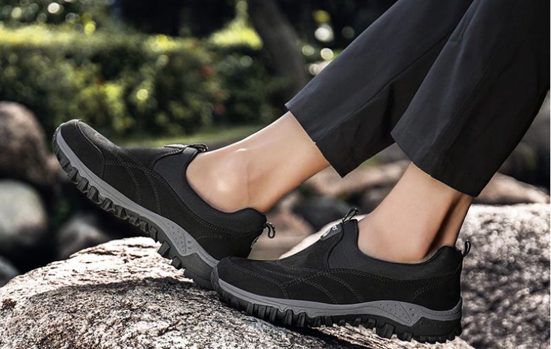 Yeray Slip-ons Skor För Män - Grå