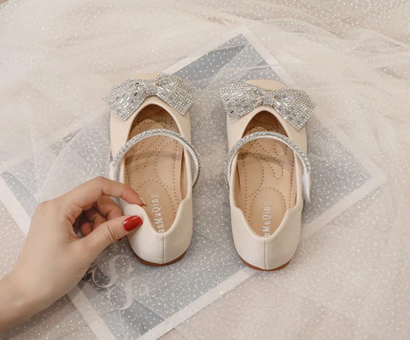 Yuri Platta Flickskor - Beige