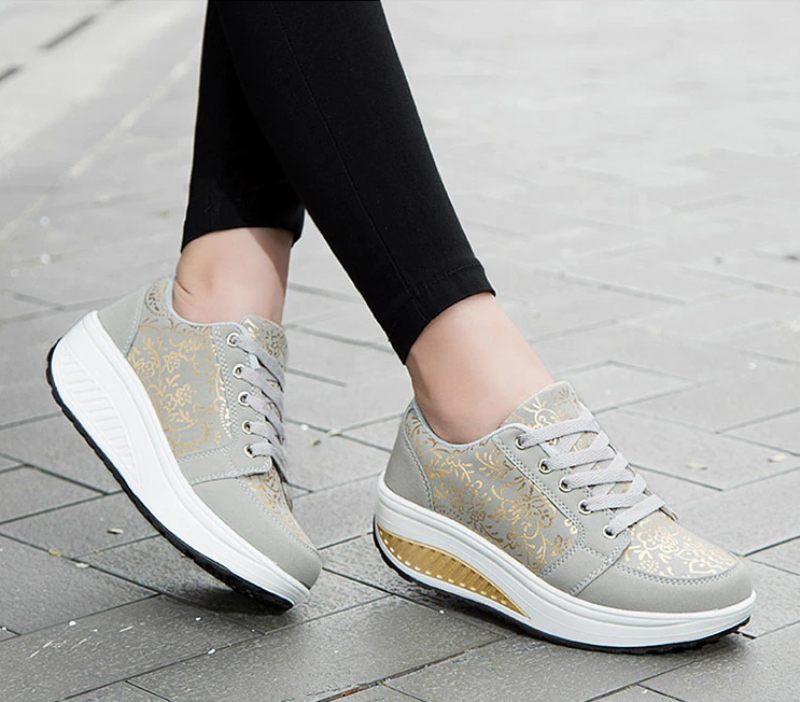 Zandia Walking Platform Sneaker För Kvinnor - Grå